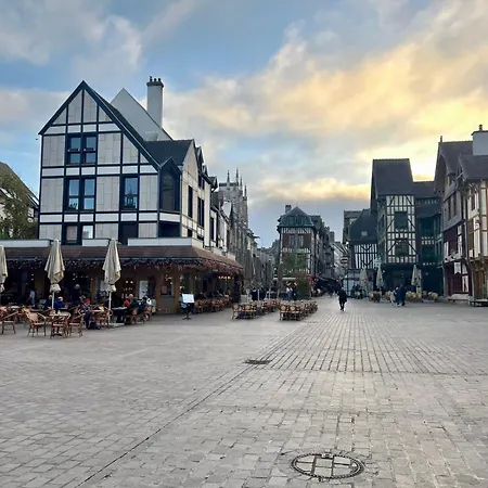 Hyper Centre Le Cozy Colbert *